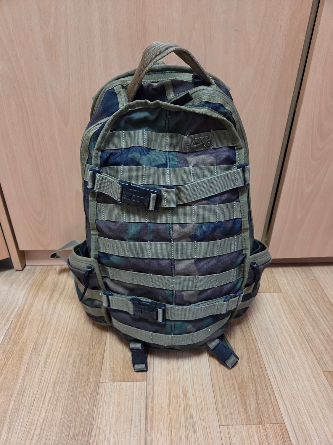 나이키 SB 카모백팩 밀리터리 상품이미지1