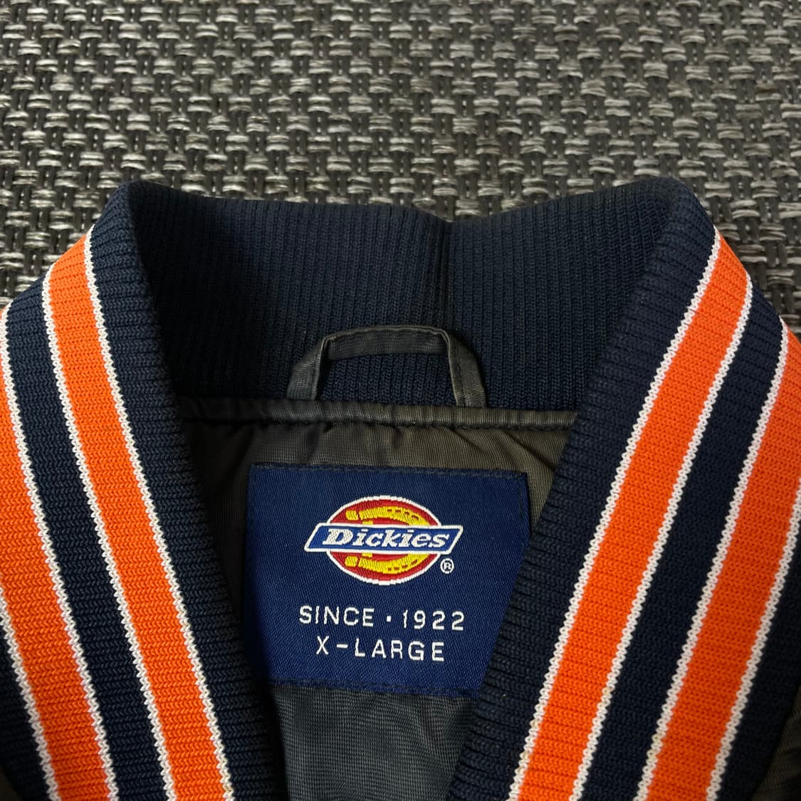 디키즈 오렌지 로고 차콜블랙 야구점퍼 XL 상품이미지4