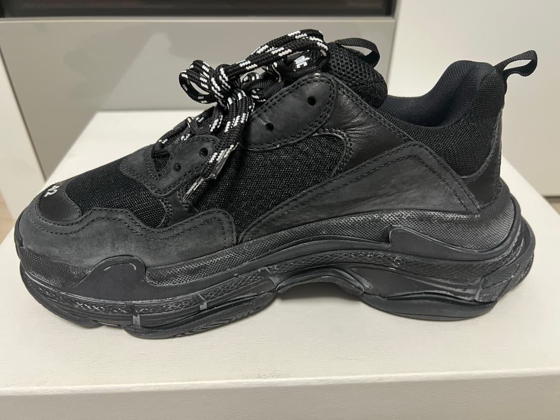 발렌시아가 트리플S 17FW 블랙 made in italy 새상품(42) 상품이미지2