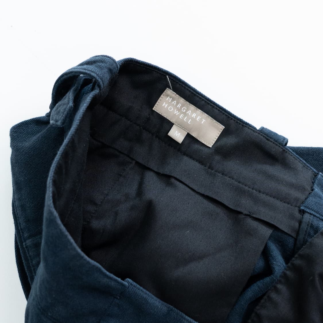 마가렛 호웰 사이드 어저스터 코튼 테이퍼드 팬츠 상품이미지3