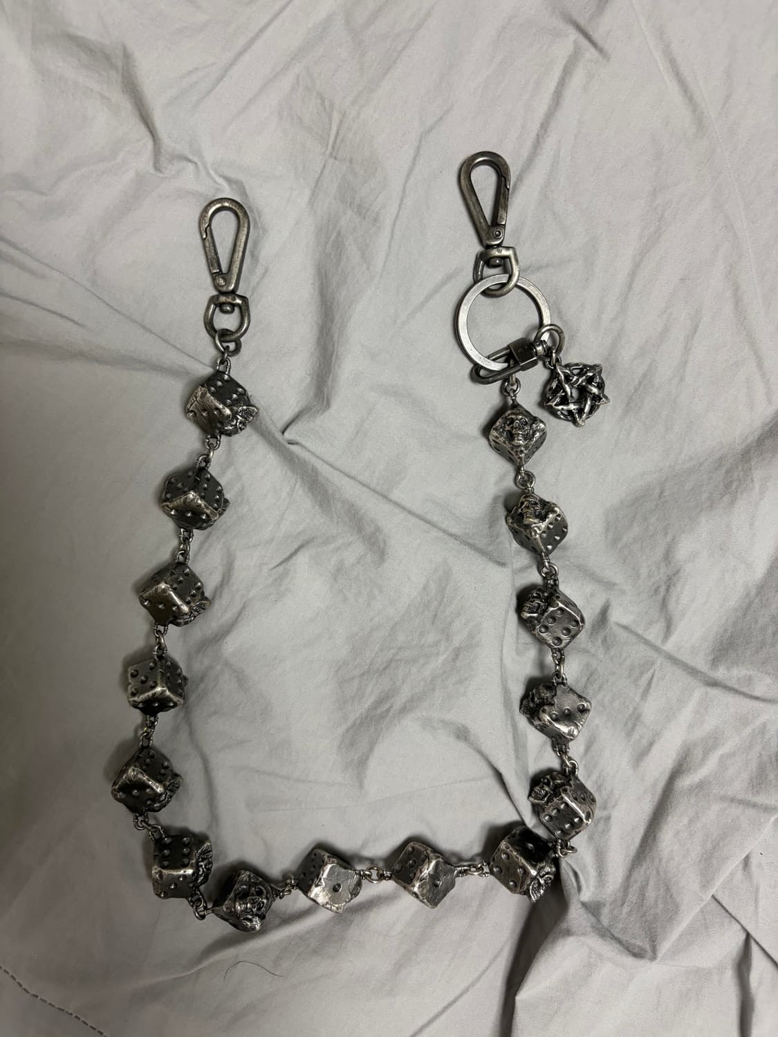 에모스탠스클럽 emostanceclub 다이스 체인 상품이미지3