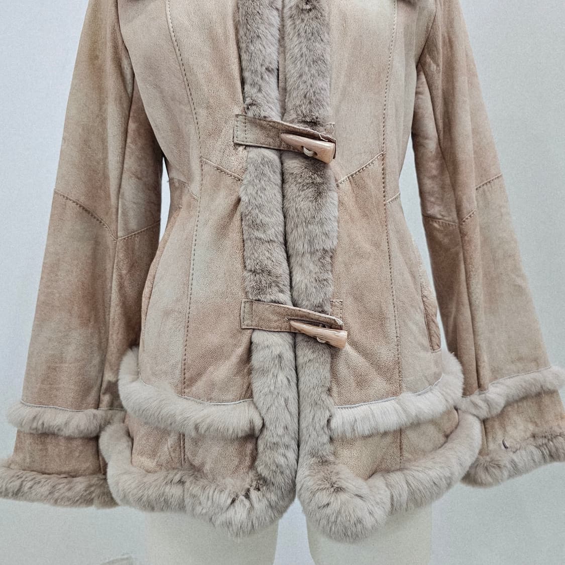 핑크 양가죽 렉스 토끼털 퍼 여성 무스탕 상품이미지6