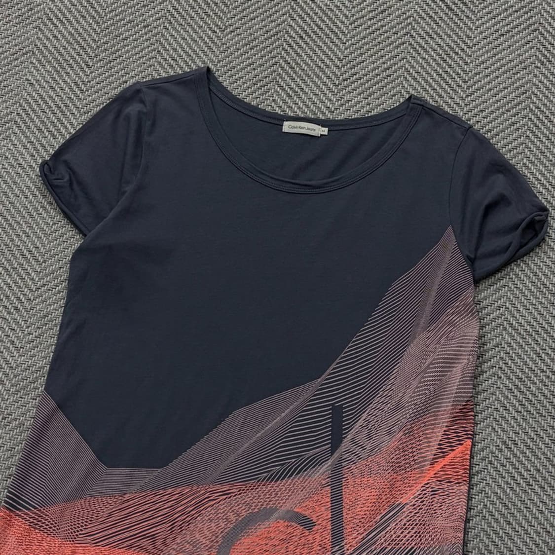 캘빈클라인 진스 그래픽 티셔츠 v3014 상품이미지3