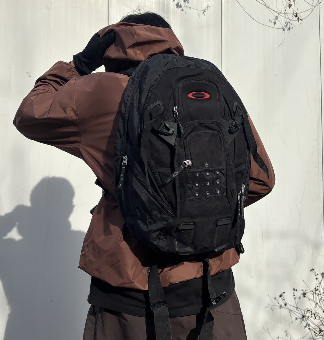 오클리 빈티지 레드 코드 테크니컬 백팩 상품이미지1