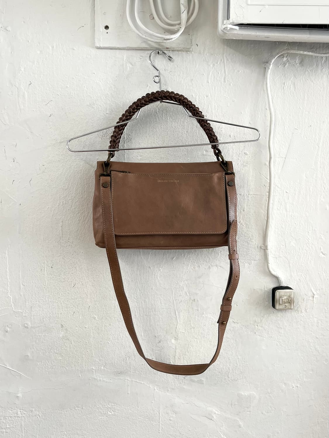 OFFICINE CREATIVE 아티저널 버팔로 레더백 상품이미지8