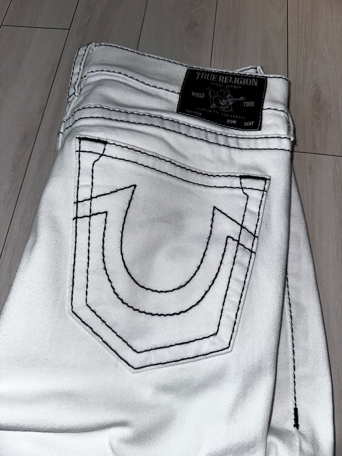 트루릴리젼 ROCCO RELAXED SKINNY 34size 상품이미지2