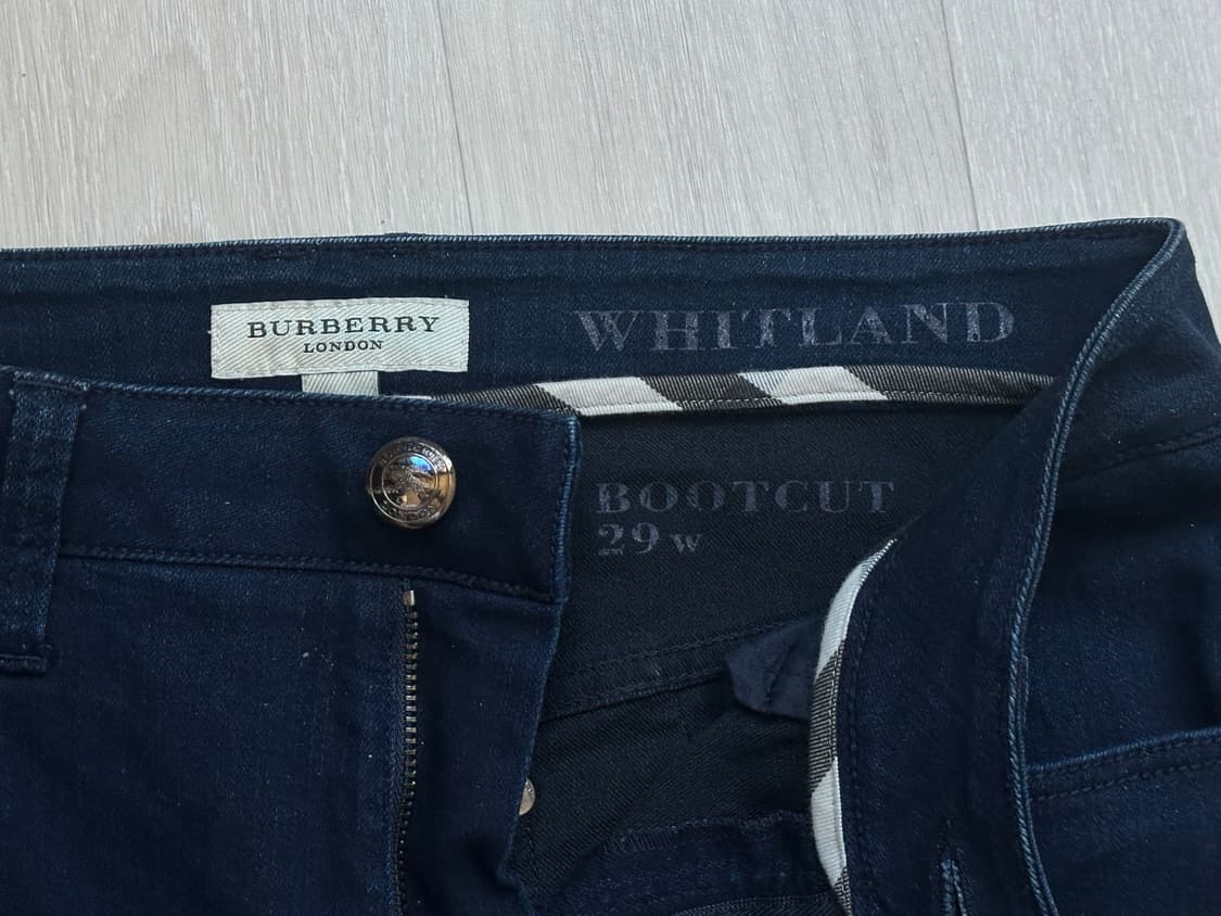 Burberry semi-bootcut denim pants 상품이미지2