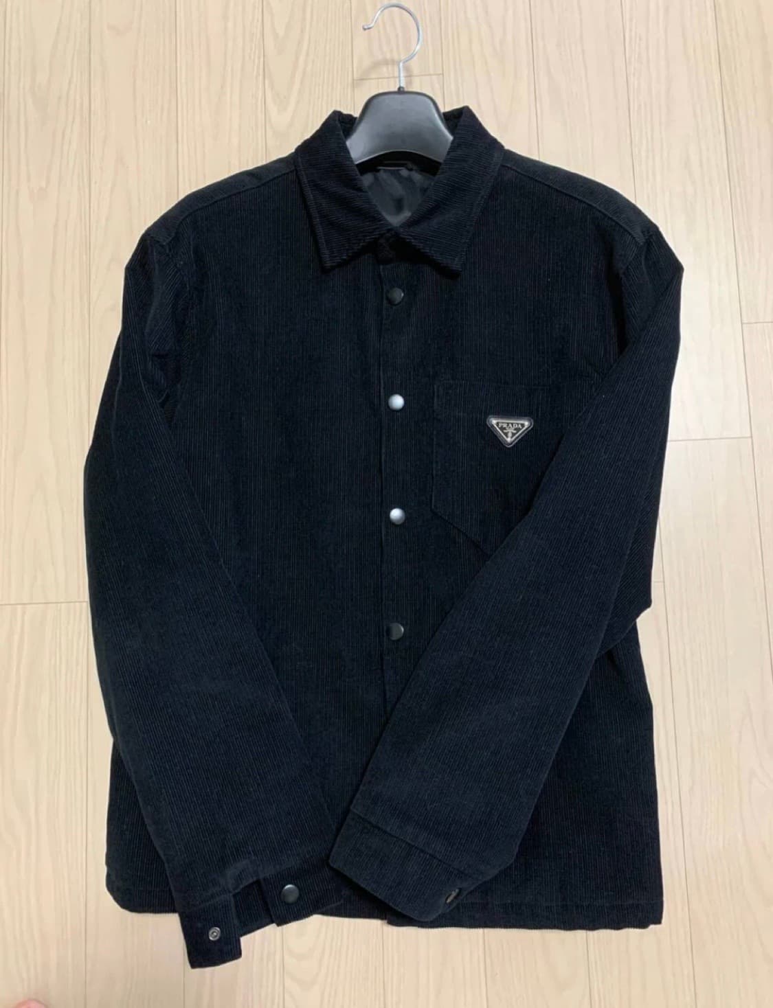 프라다 코듀로이 셔츠 블랙 L 매우급처 상품이미지2