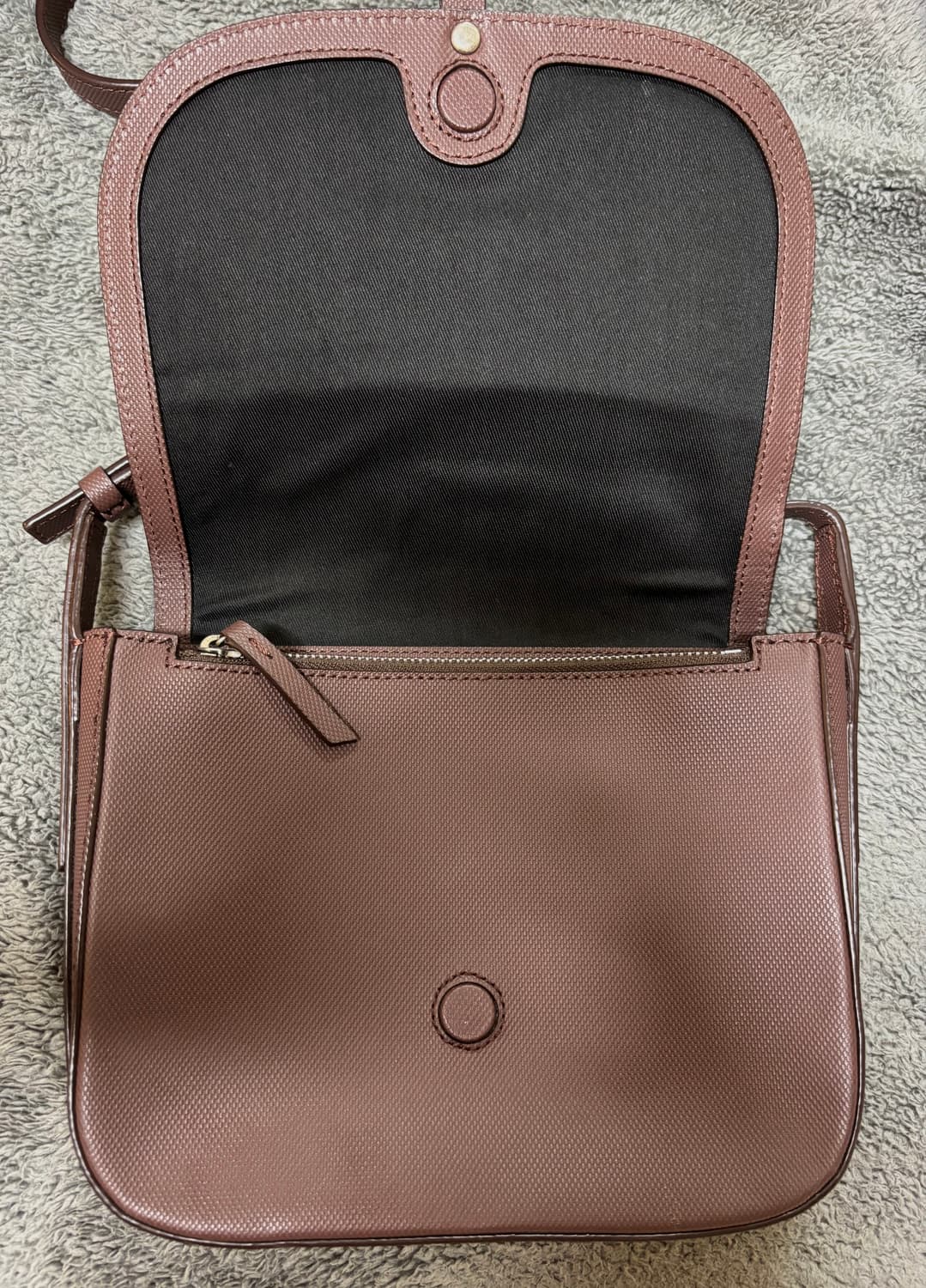 만다리나덕 최지우 크로스백 상품이미지3