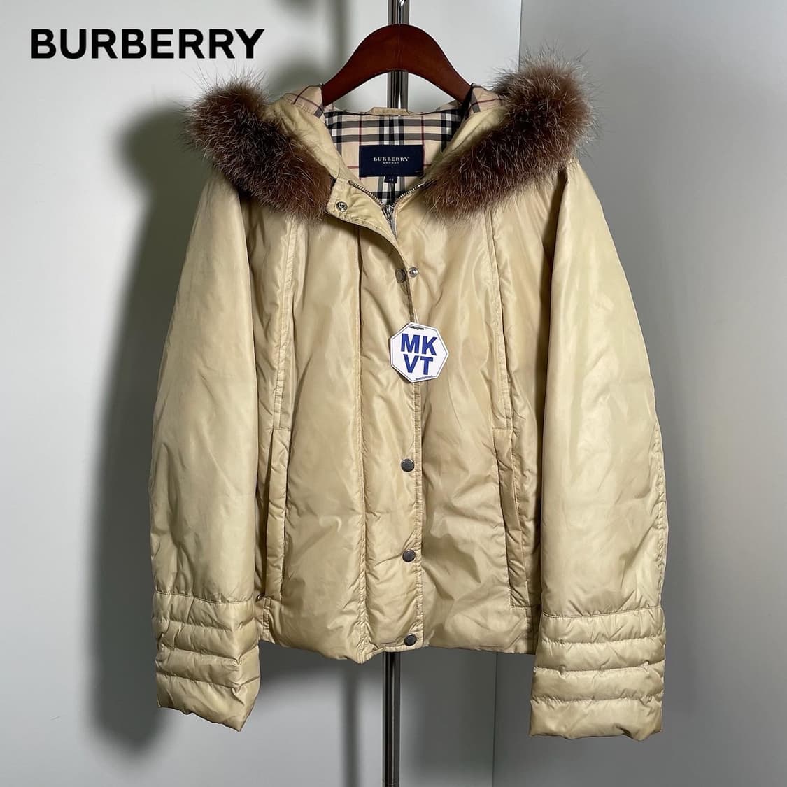 버버리 체크안감 다운 숏 패딩 상품이미지1