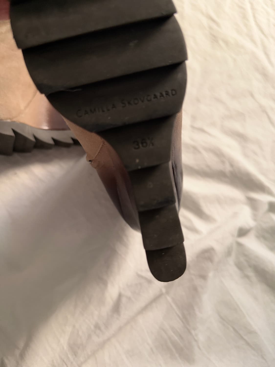 카밀라 스코브가드 옴브레 투톤 웨지힐 앵클부츠 상품이미지4