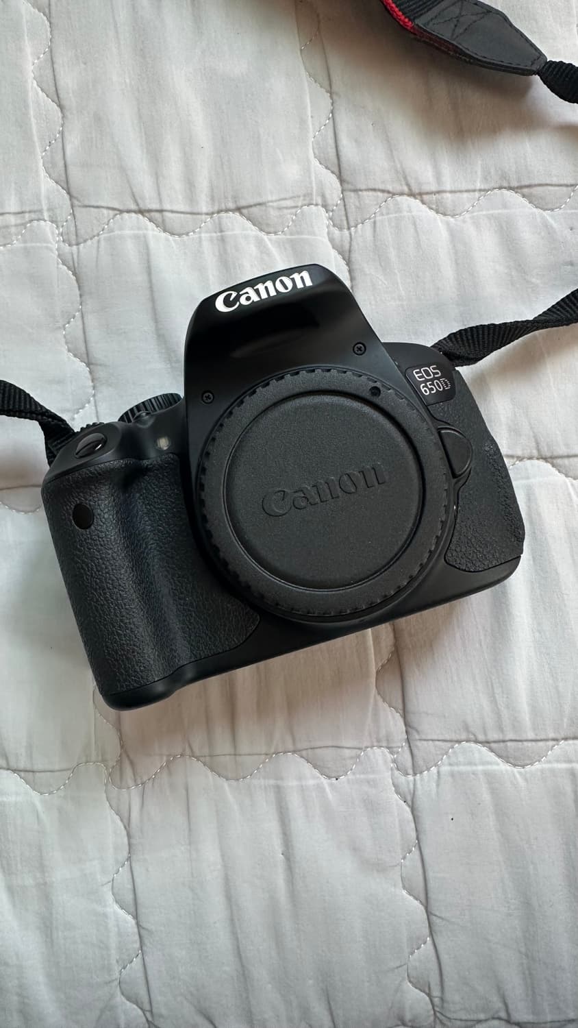 DSLR 캐논 EOS 650D 바디 컷수 2천 미만 상품이미지1