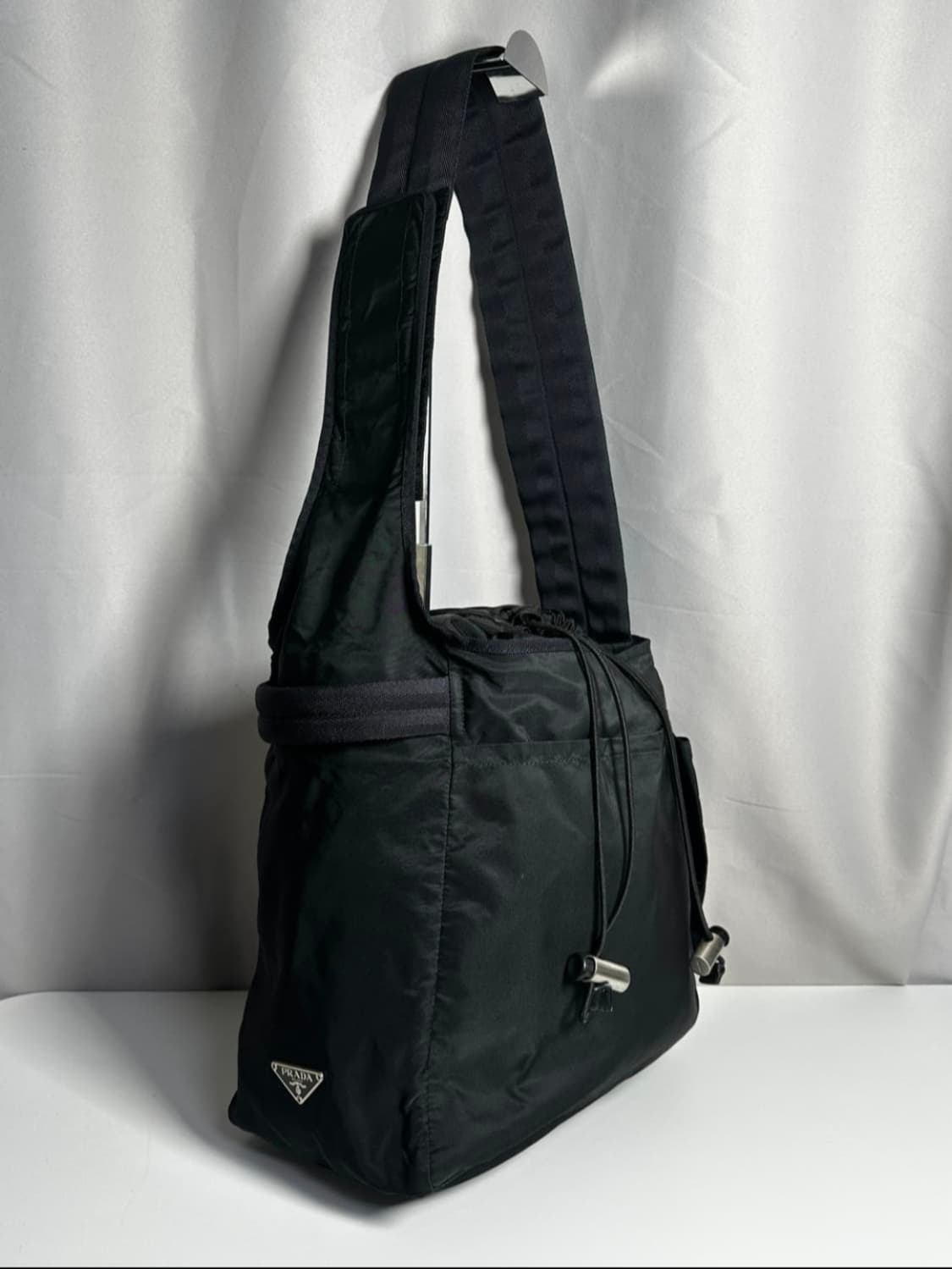 PRADA 프라다 나일론 드로스트링 크로스백 상품이미지9