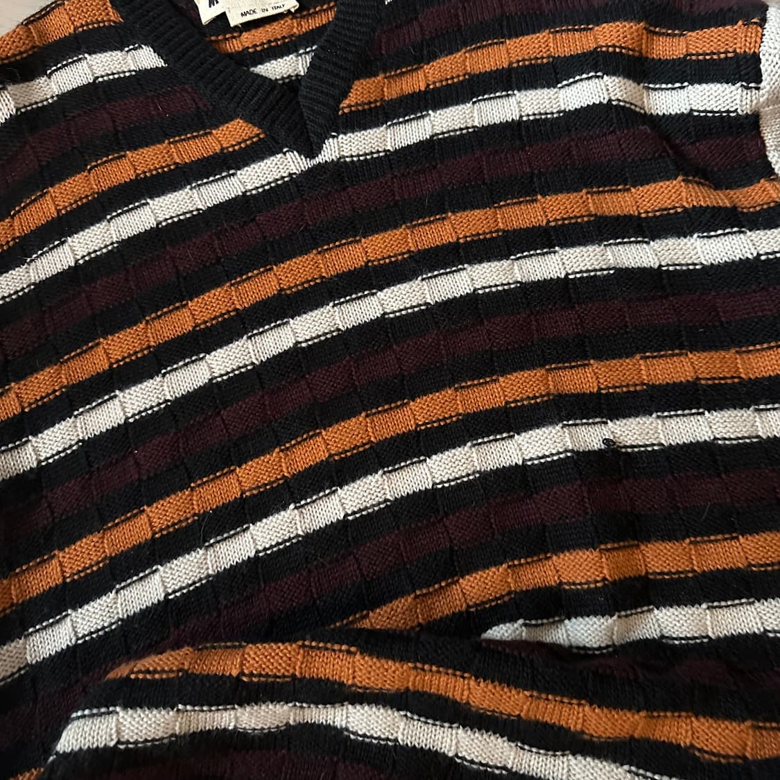 해리스타일스 마르니 v넥 니트 상품이미지2