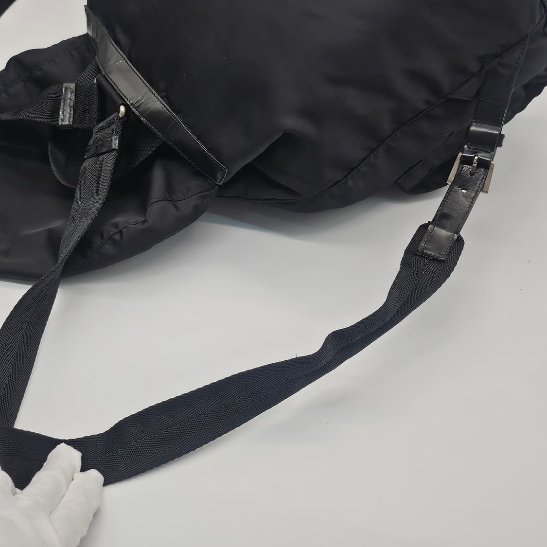 정품 프라다 나일론 포코노 미듐 백팩 상품이미지8