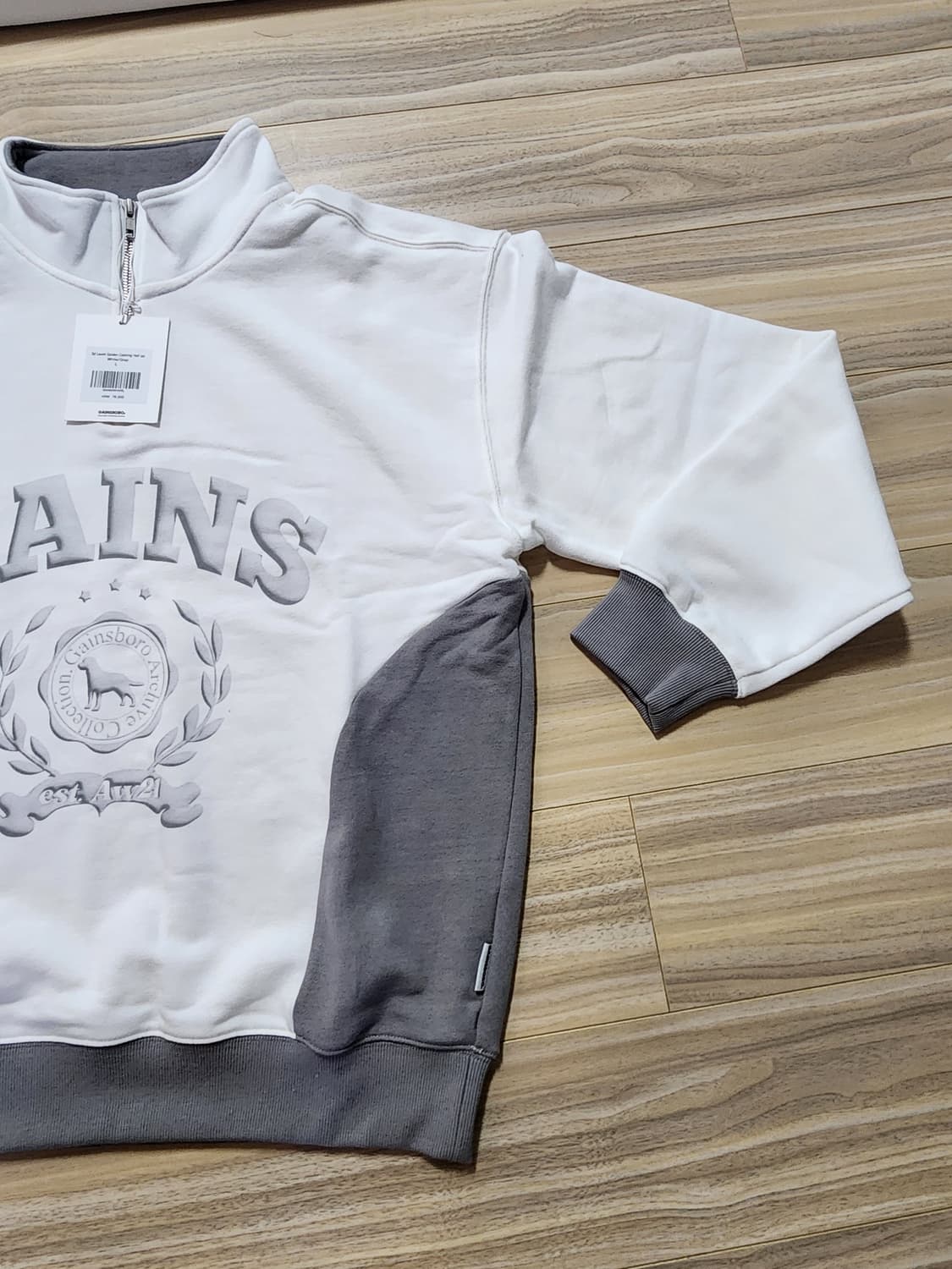 게인스보로로럴골든배색하프집업L사이즈 상품이미지2