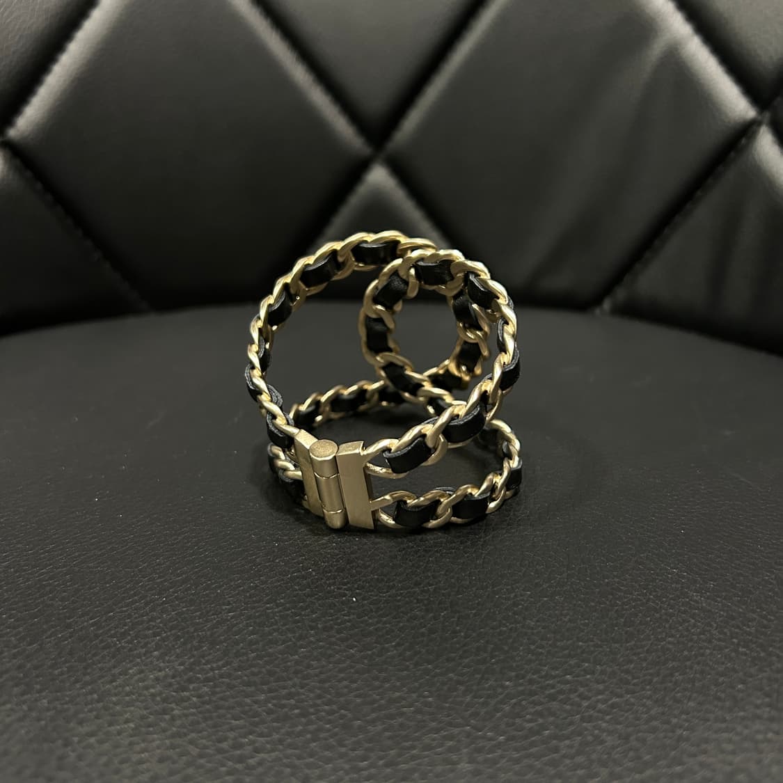 샤넬 체인 로고 뱅글 팔찌 상품이미지4