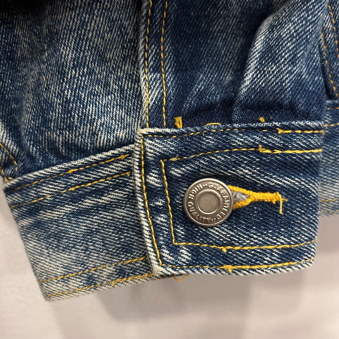 온태그 아메리칸 빈티지 90s 절개라인 데님자켓 상품이미지4