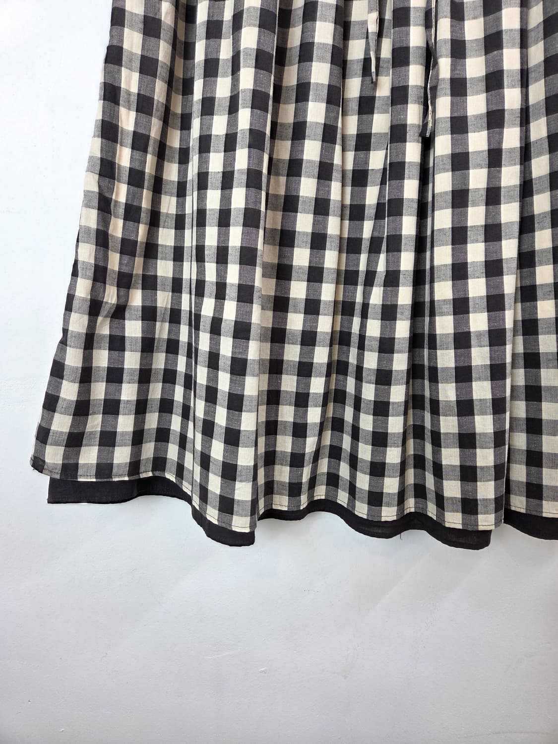 밑단 레이어드 체크 롱스커트 상품이미지3