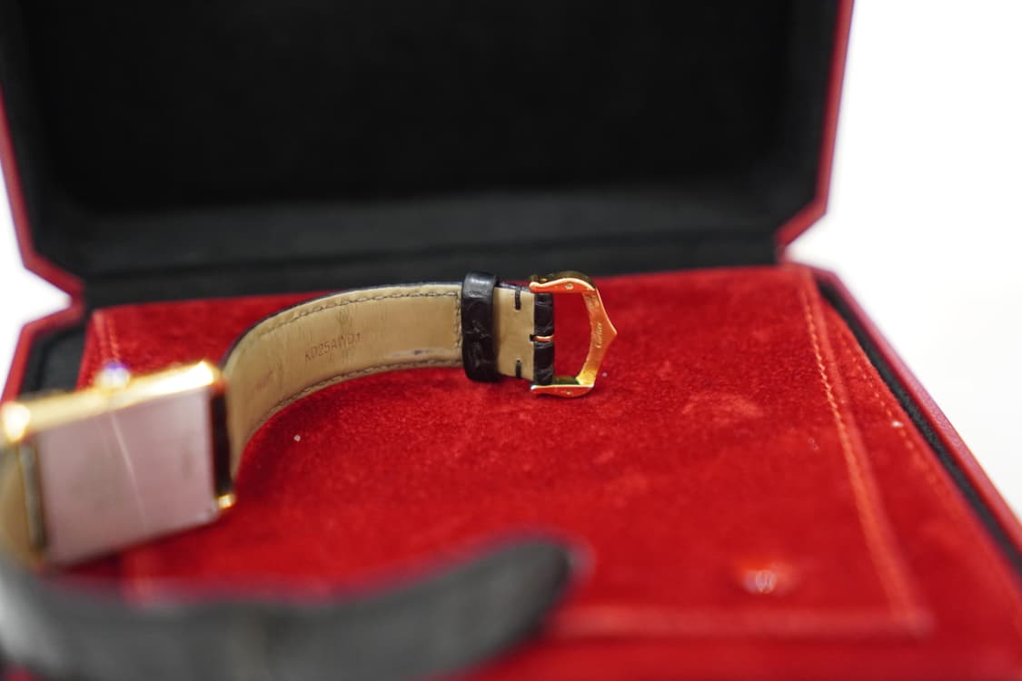 까르띠에 탱크 솔로 스몰 18k 금장 옐로우골드 상품이미지5