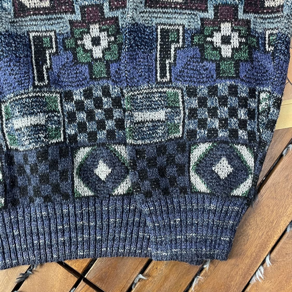 [L]80’s 이태리 울 혼방 패턴 스웨터 상품이미지4