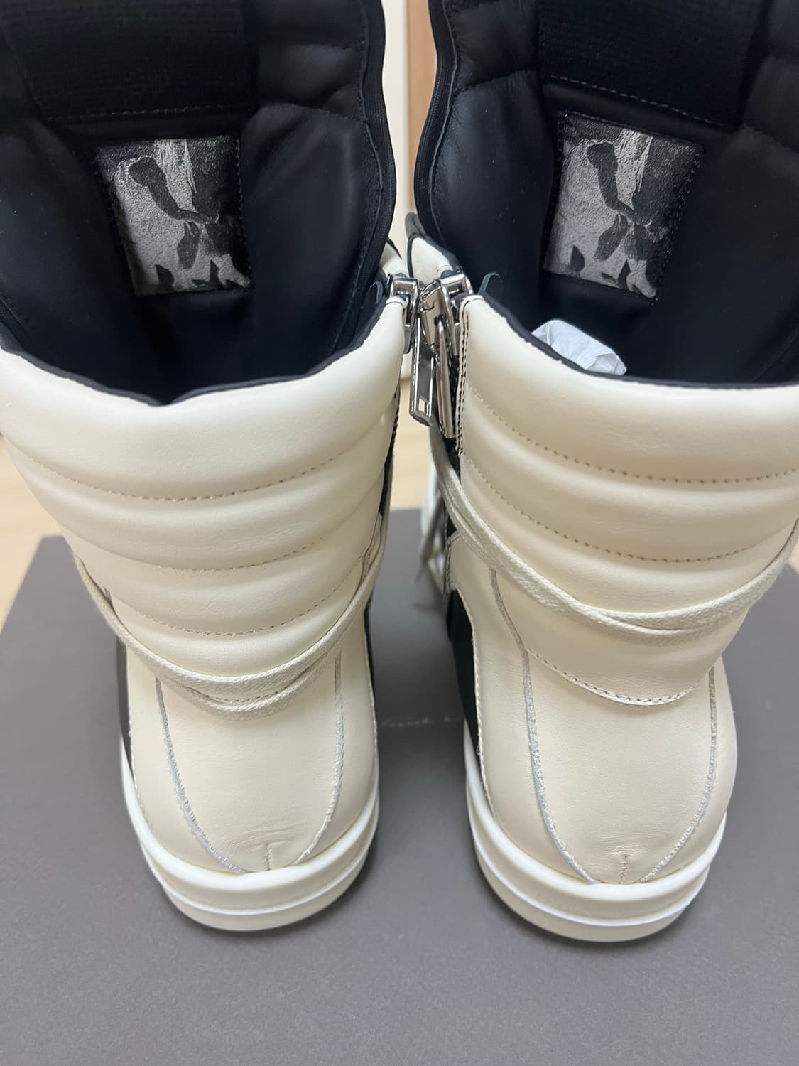 릭오웬스 지오바스켓 black/milk 41.5 상품이미지3