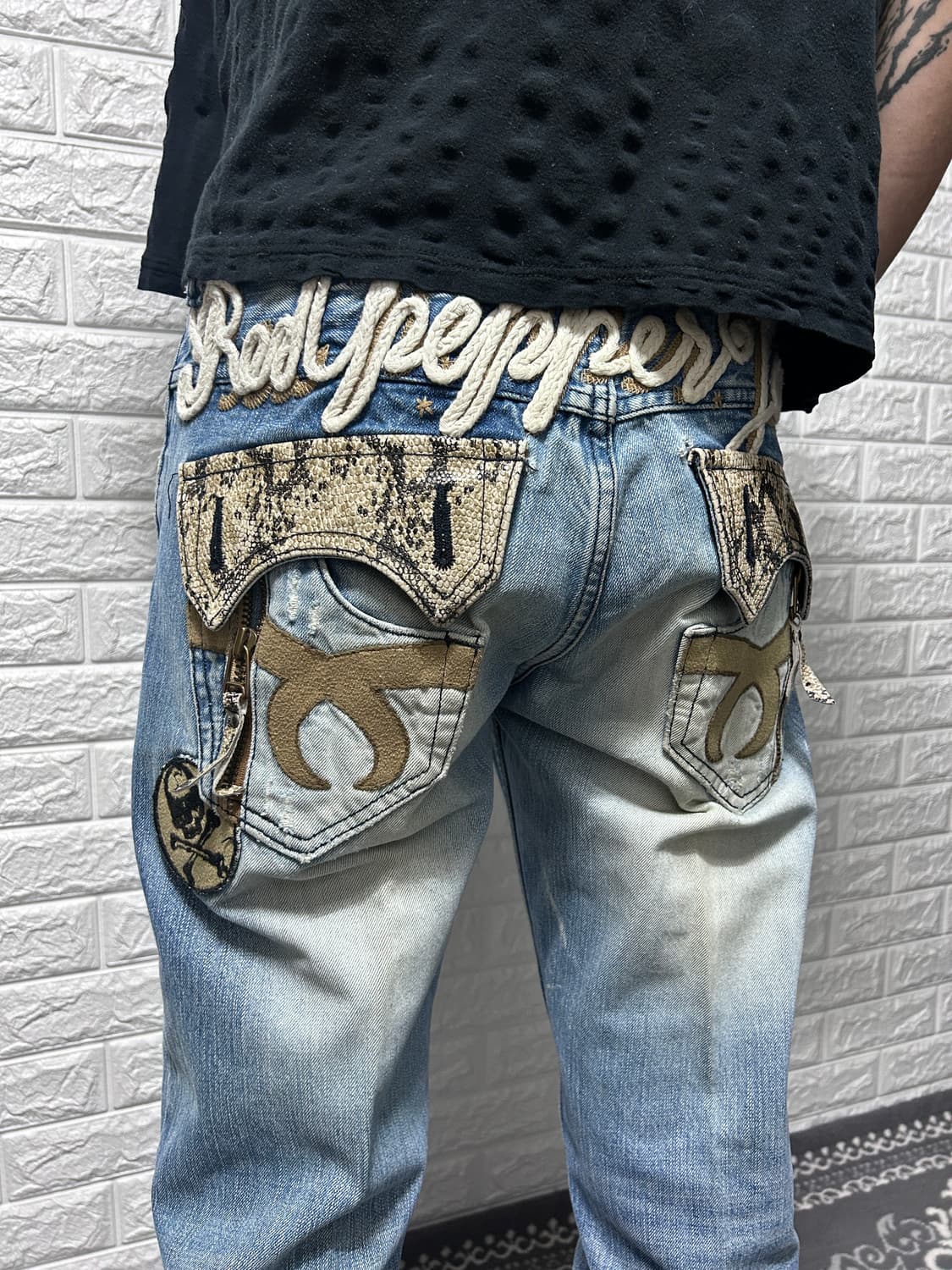 레드 페퍼 스펠 아웃 파이톤 패치 데님 상품이미지1