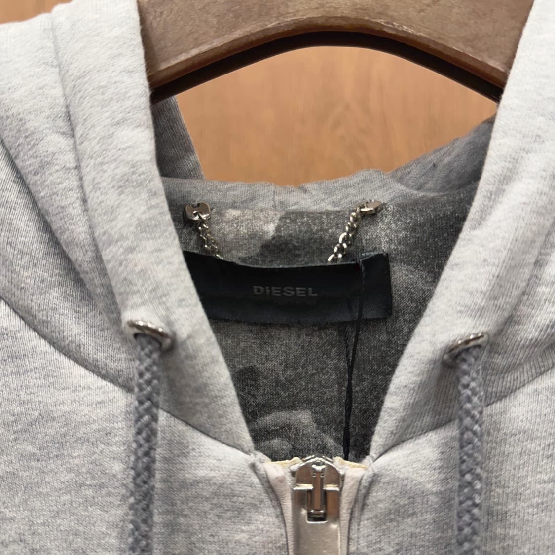 디젤 코튼 후드 집업 자켓 화이트 레더 슬리브 배색 스트링 디테일 그레이 상품이미지8