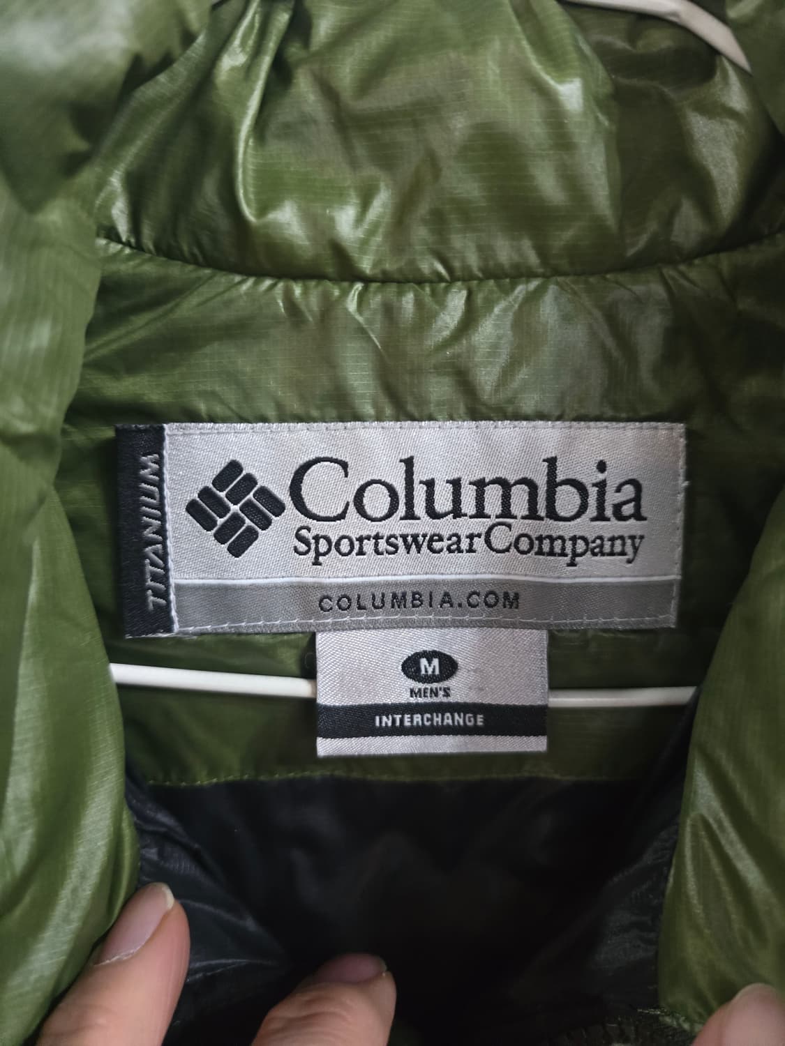 컬럼비아 거위털 경량패딩  상품이미지4