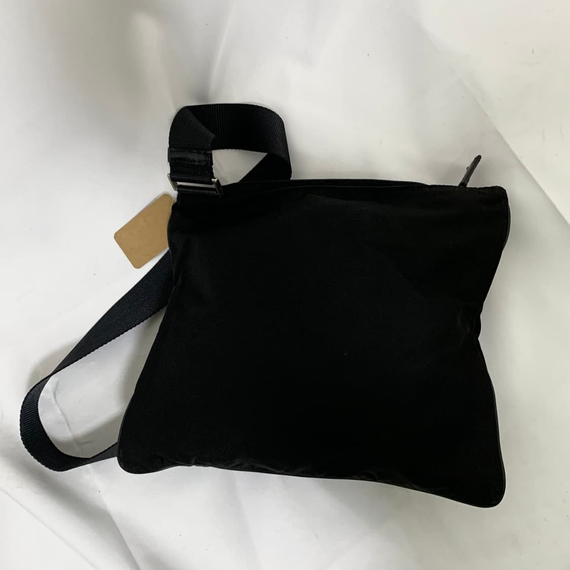 프라다 은장 로고 크로스백 블랙 정품 빈티지 가방 상품이미지3