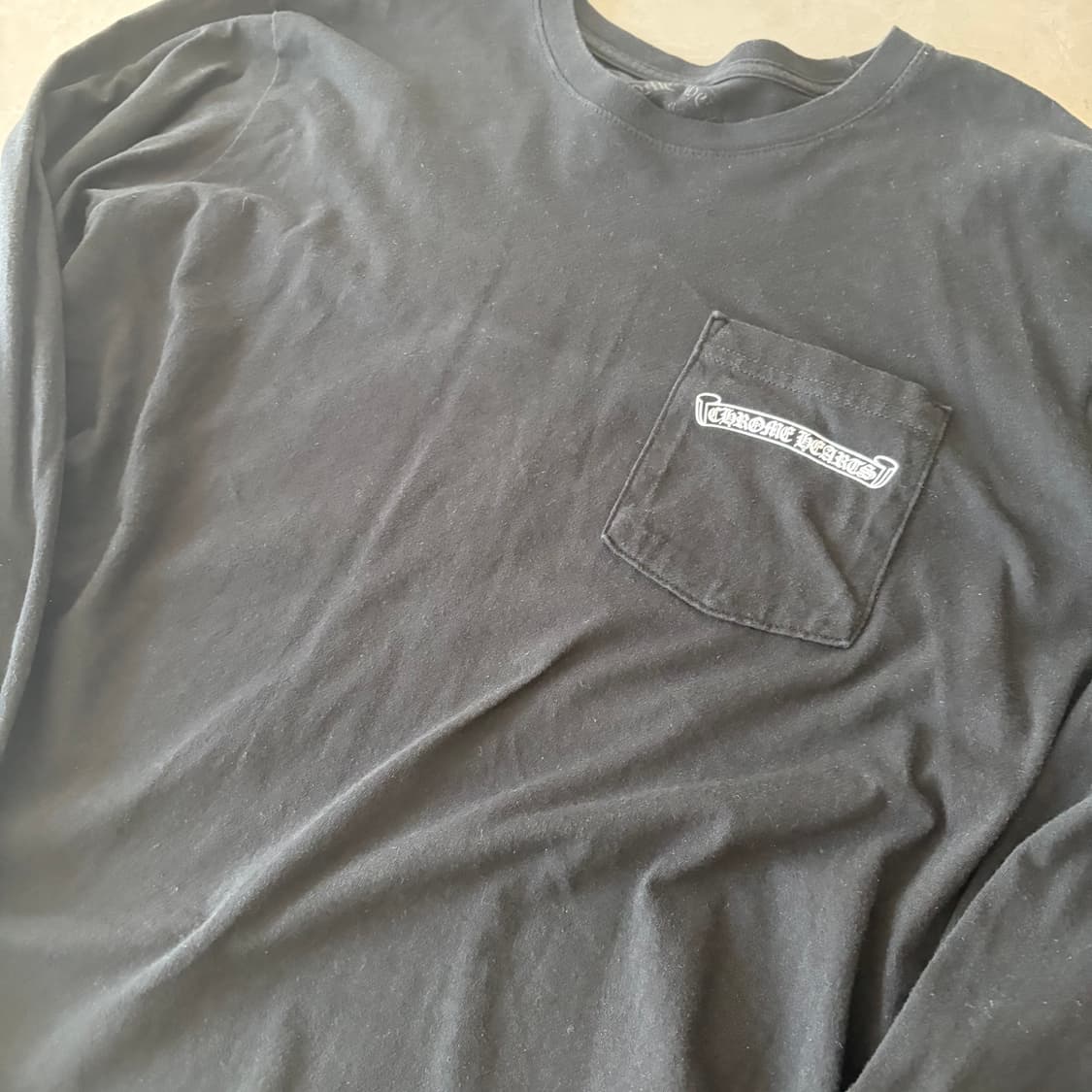 크롬하츠 스크립트 레터 로고 롱슬리브 L 상품이미지4