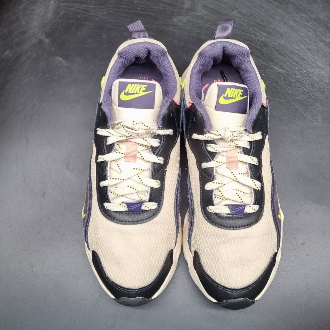 나이키  라이즈365 운동화255 상품이미지2