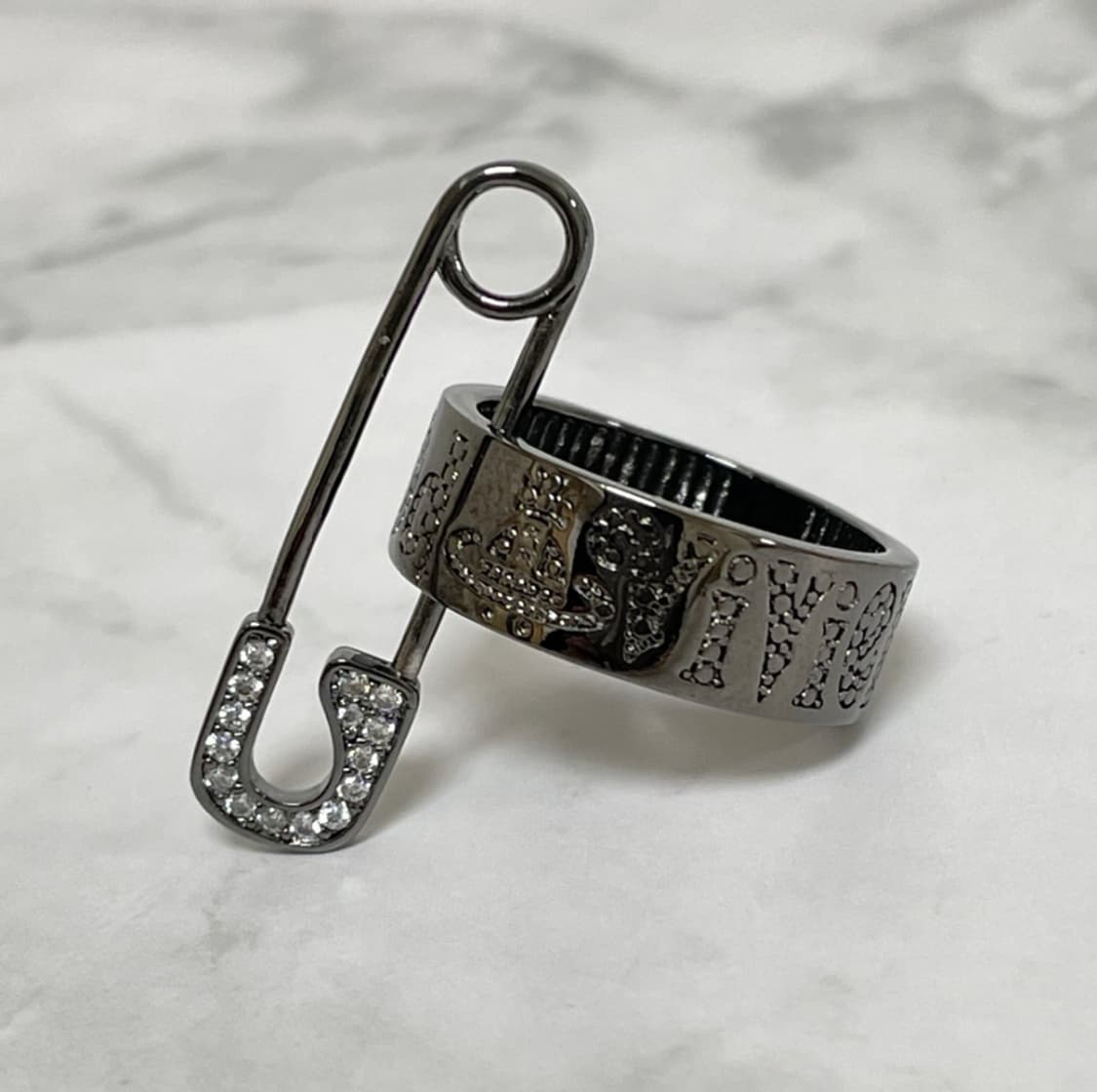 비비안웨스트우드 아카이브 그레이실버 버논링 세이프티핀링 반지 상품이미지1