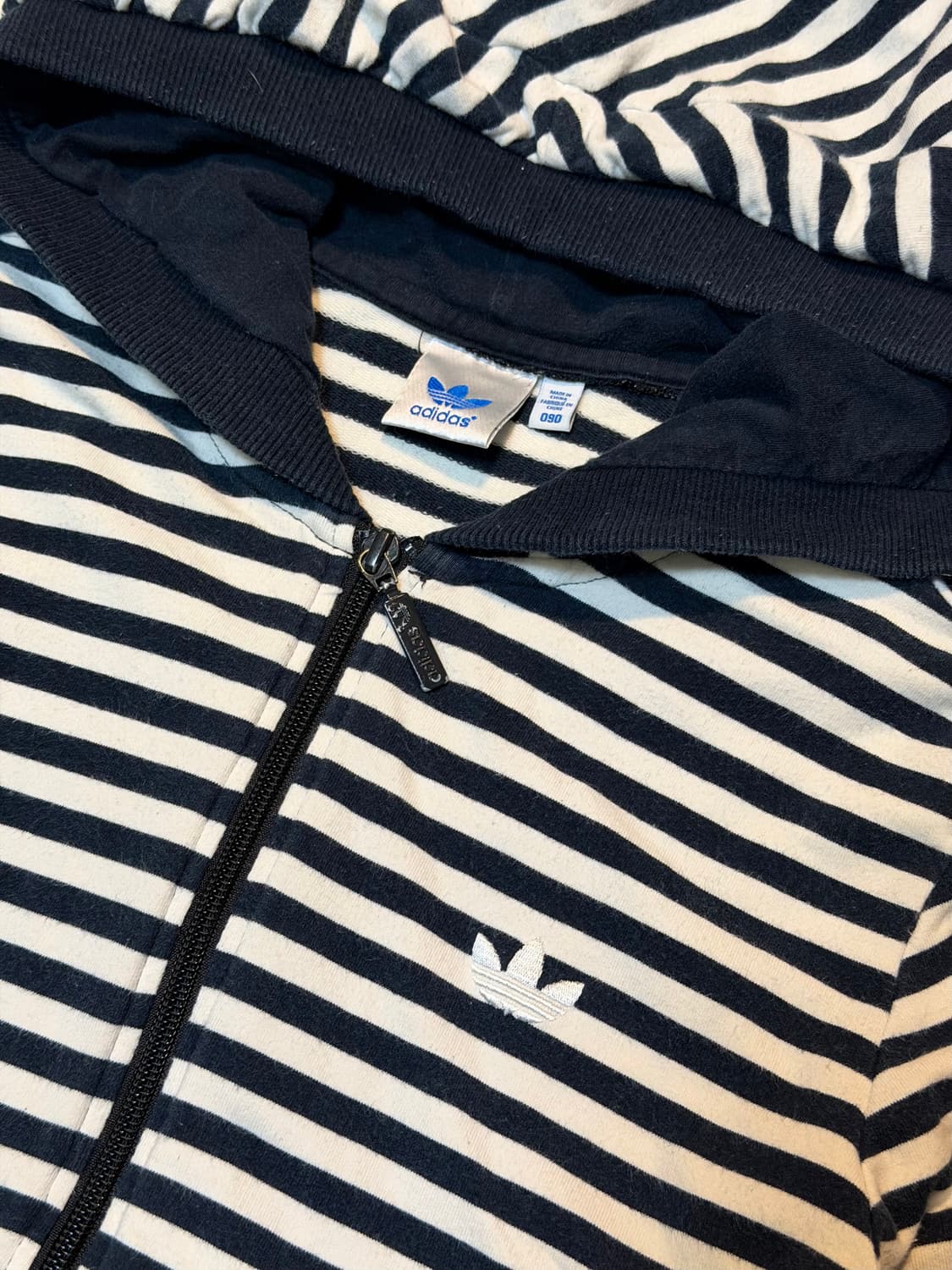 초희귀) 아디다스 스트라이프 후드집업 블랙 화이트 상품이미지2