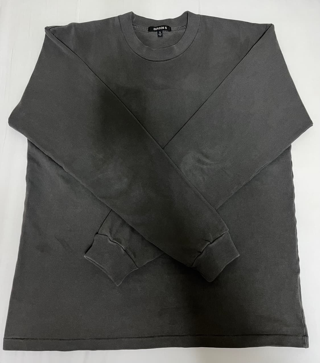 이지 시즌6 롱슬리브 S사이즈 상품이미지1