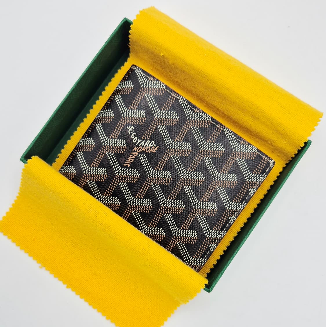 고야드 GOYARD의 클래식 반지갑 Victoire 8CC 상품이미지2