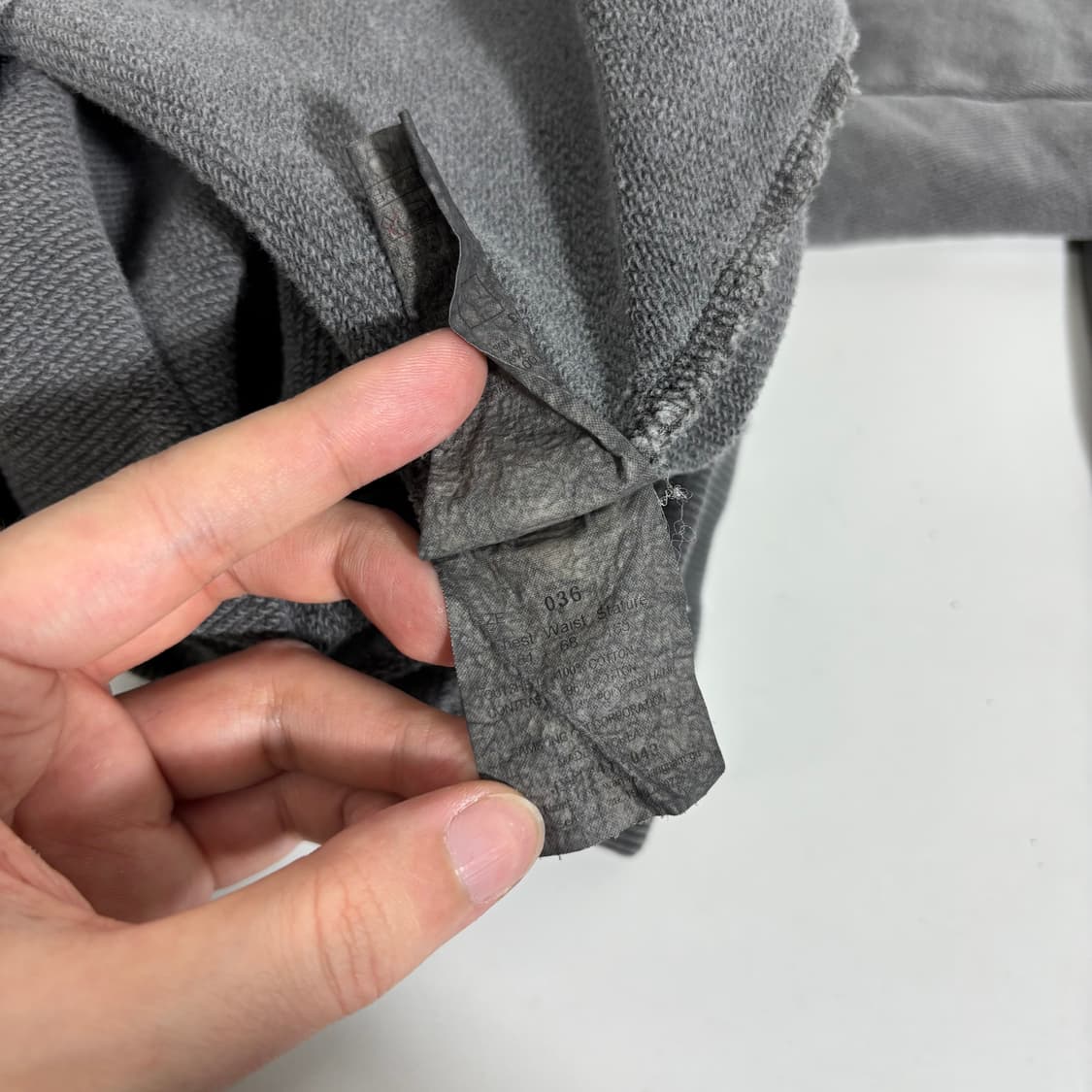 36 우먼FREE JUUNJ 준지 피그먼트 데미지 디스 크롭 오버핏 후드 상품이미지8