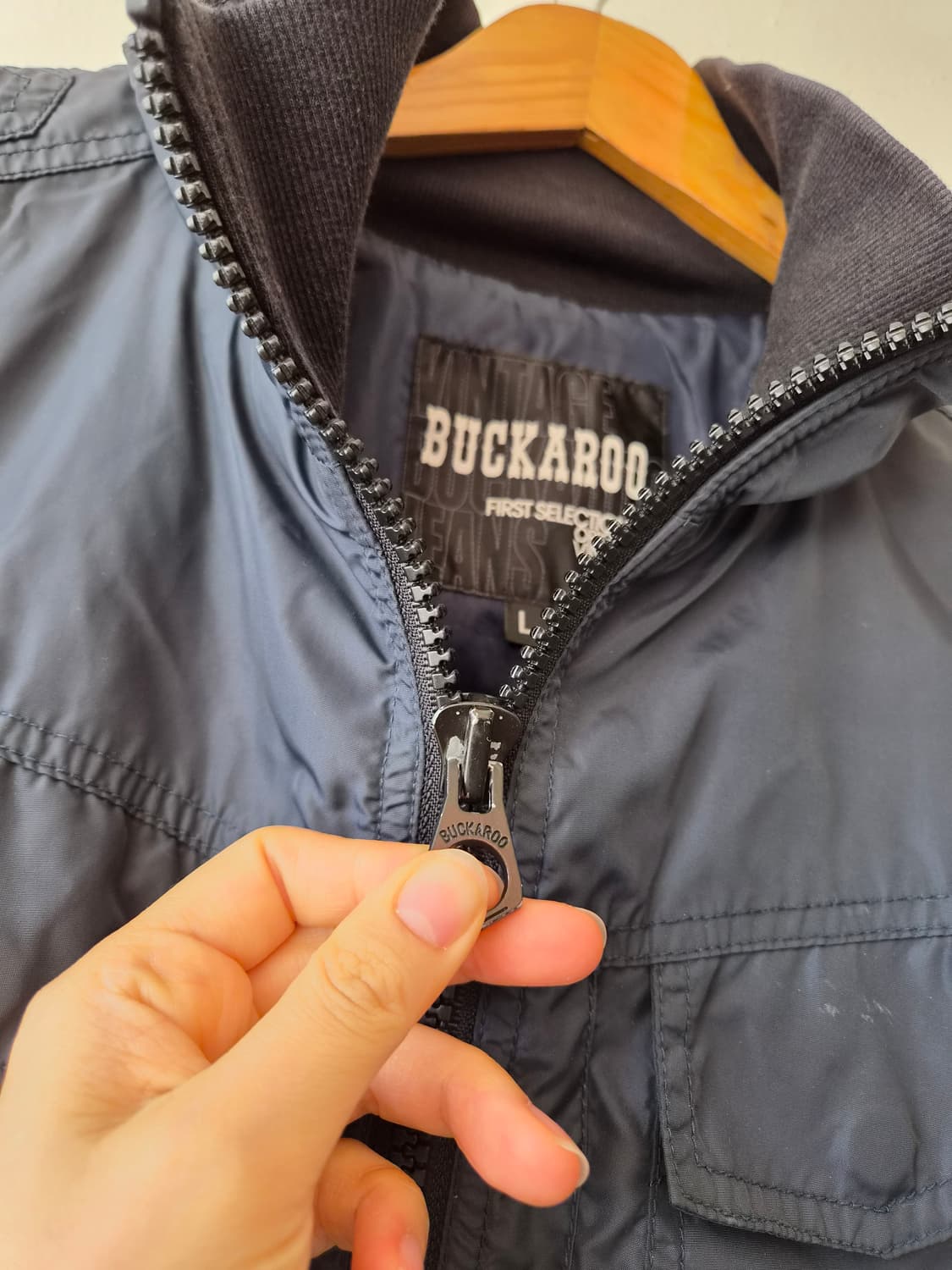 버커루 진스 남성 바람막이점퍼
 상품이미지3