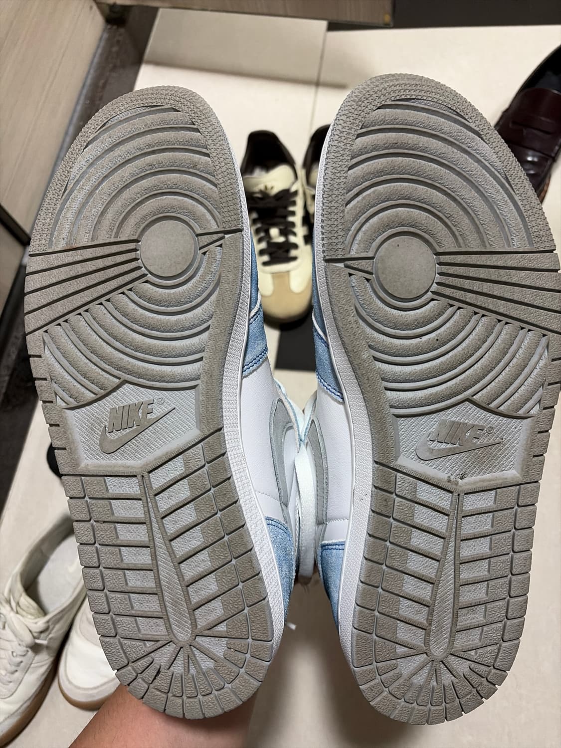 조던 1 레트로 하이  상품이미지5