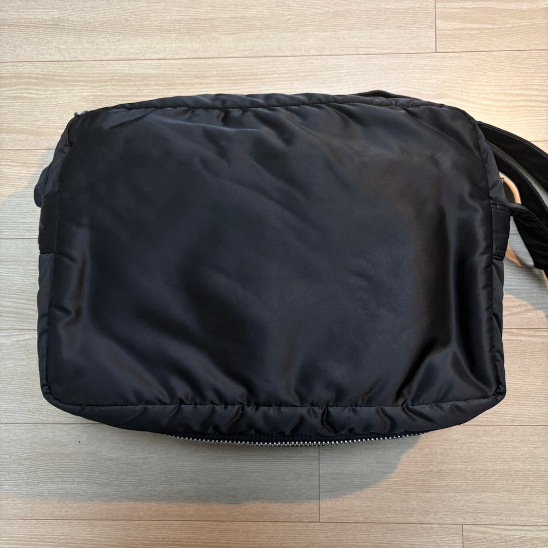 요시다포터 porter 탱커 숄더백 블랙 라지 XL  노트북가방 상품이미지2