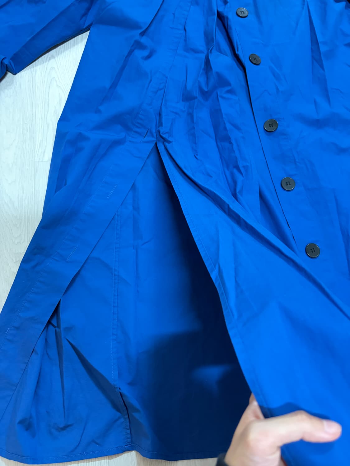 로에베 택 블루 코트 상품이미지4