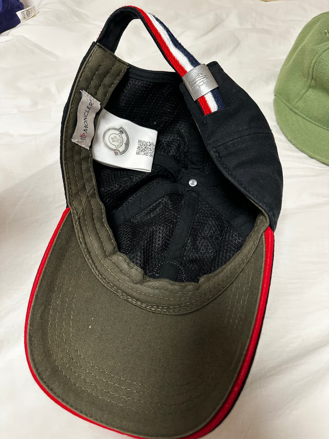 몽클레어 볼캡 상품이미지4