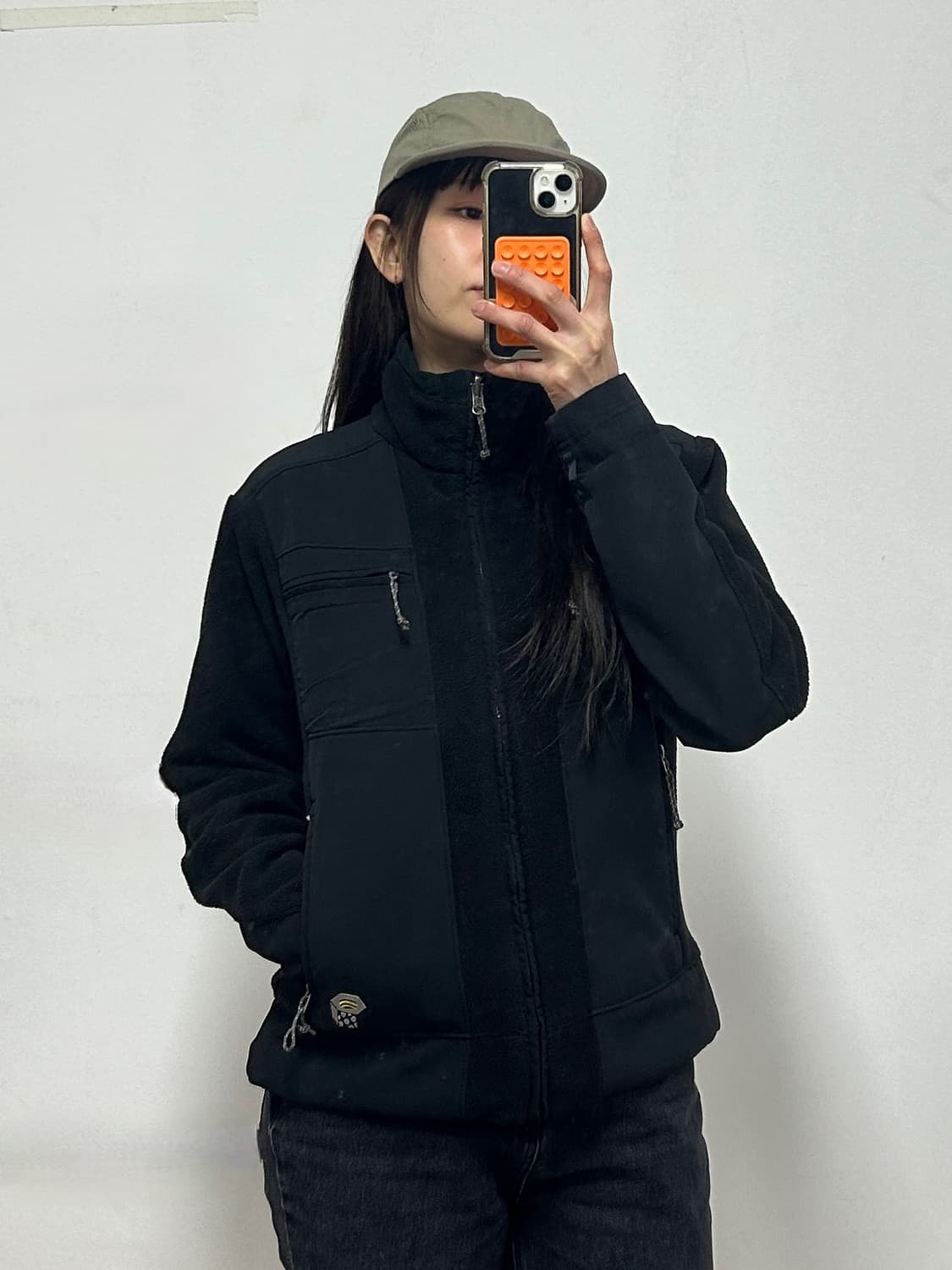 마운틴 하드웨어 자수로고 플리스 소프트쉘 자켓 블랙 상품이미지1