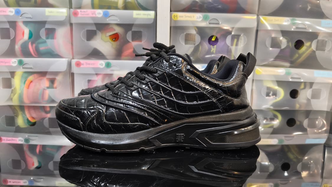 지방시 GIV1 레더 스니커즈 상품이미지1