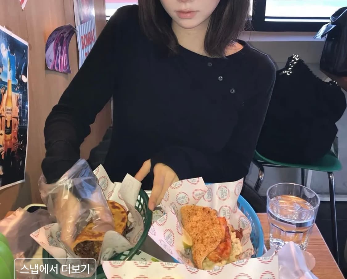 Slash button long sleeves BLACK  상품이미지2