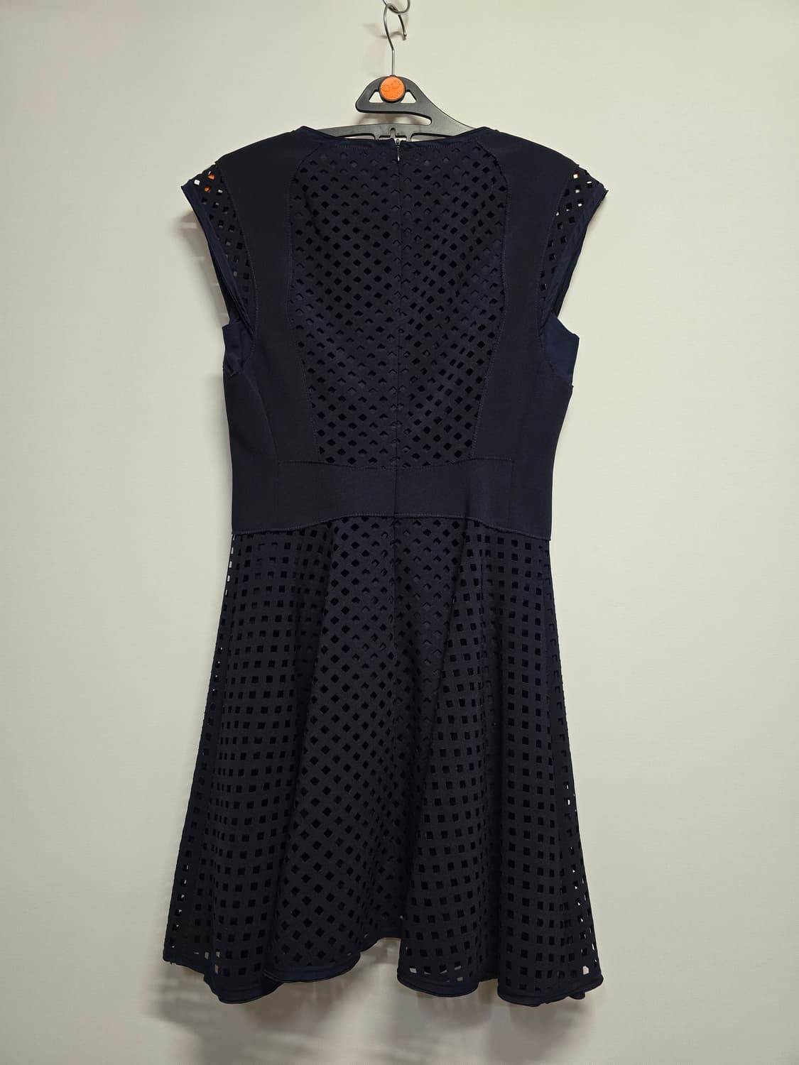 SJSJ 네이비 펀칭 A라인 원피스 상품이미지4