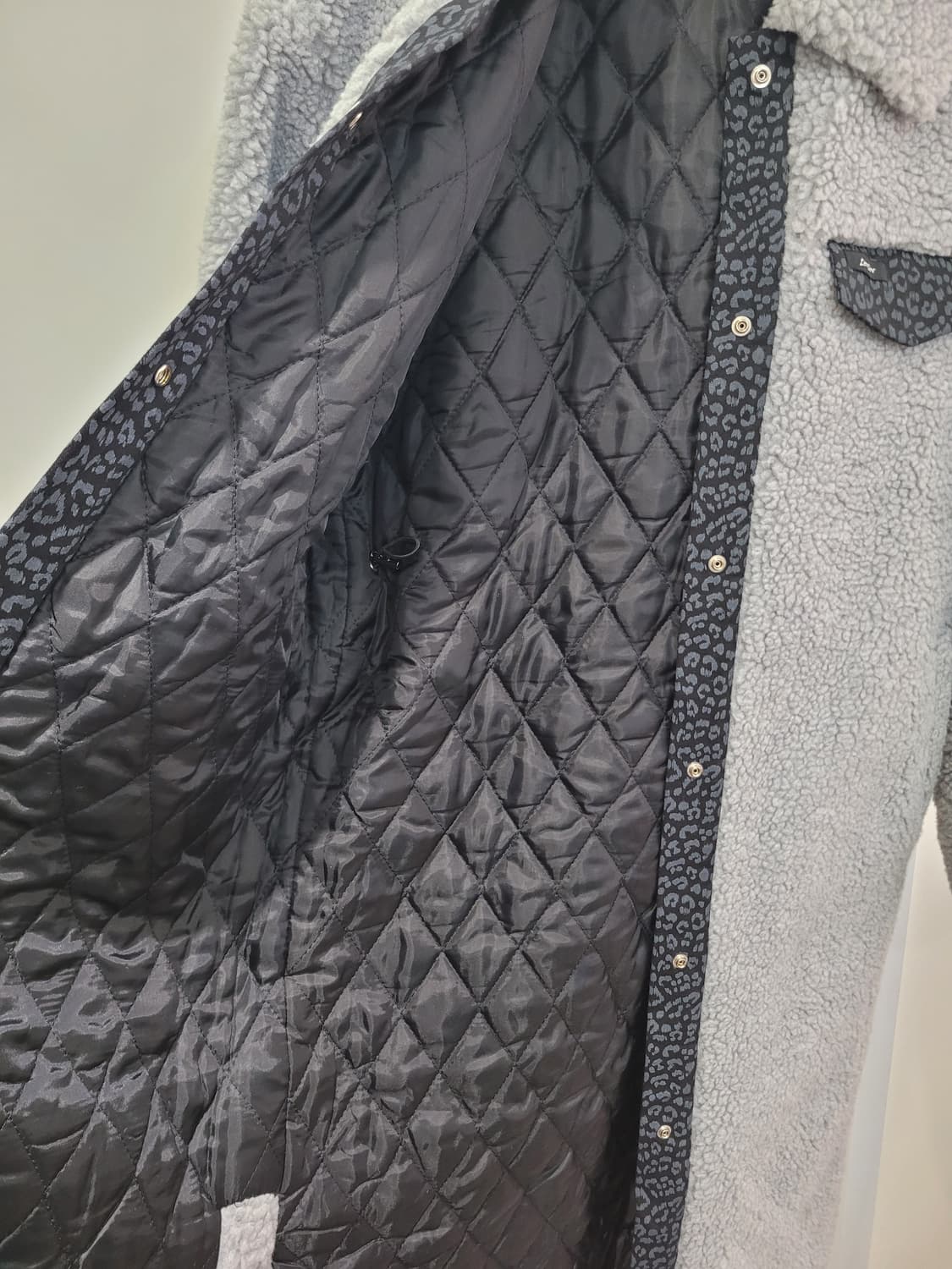 로브로브서울 LovLov 그레이 롱테디 퍼점퍼 뽀글이 롱코트 55~66반 상품이미지8