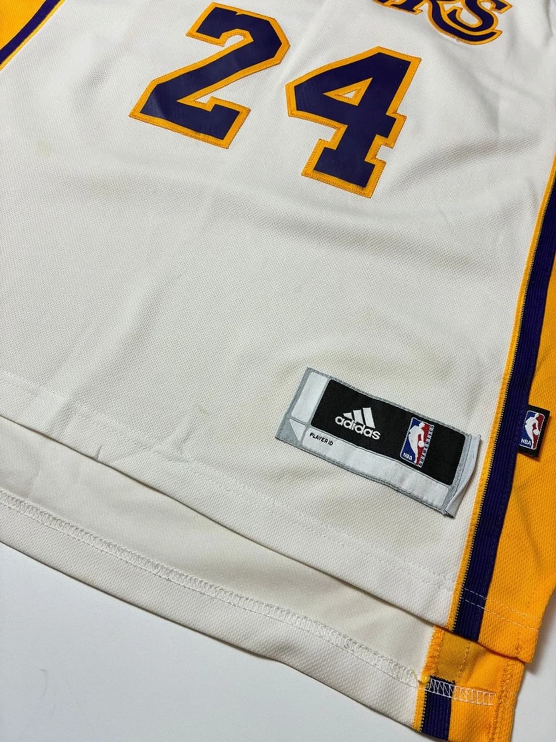 아디다스 x 코비 브라이언트 LA 레이커스 아이콘 저지 PN9177 상품이미지6