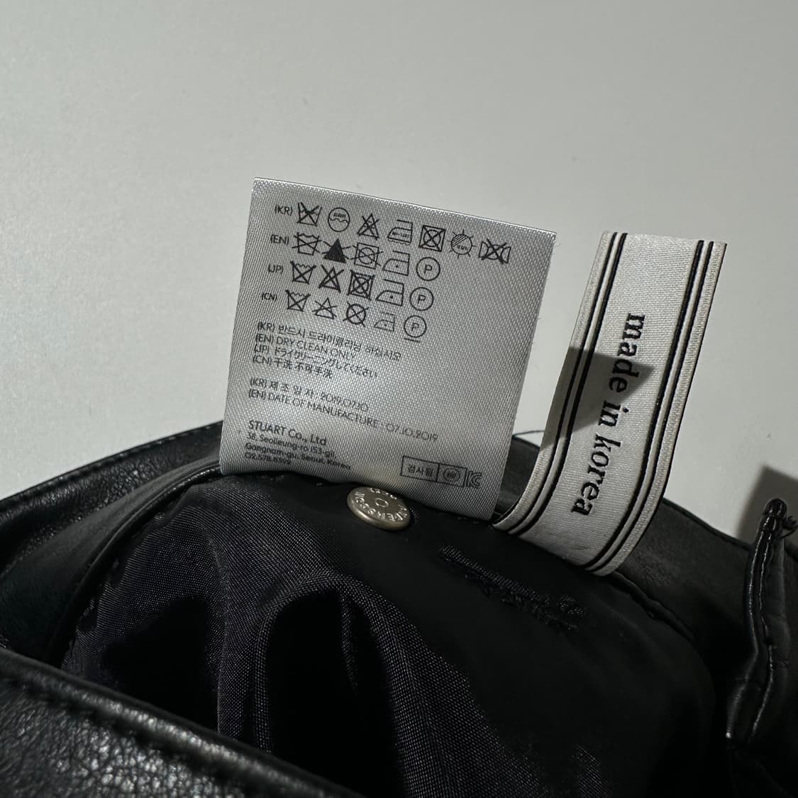 앤더슨벨 보이 레더 패널 크롭 팬츠 상품이미지9