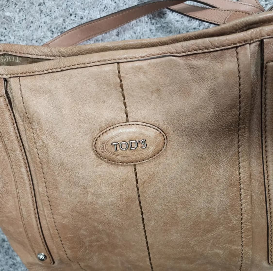 토즈 레더 숄더백 상품이미지4